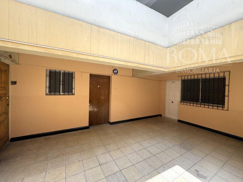 Se Arrienda Linda Oficina en pleno centro 3 of. 1b 1 sin Amoblar!